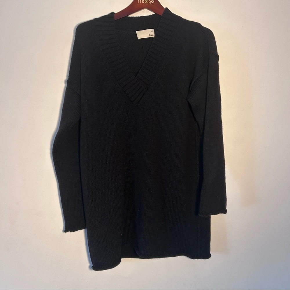Aritzia Wilfred Free Black V-Neck Merino Wool Sweater Dress Size 2